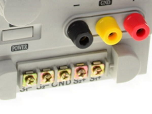 Zasilacz laboratoryjny WEP 305DB 30V 5A 3xOUT +USB +60 pamięci ustawień
